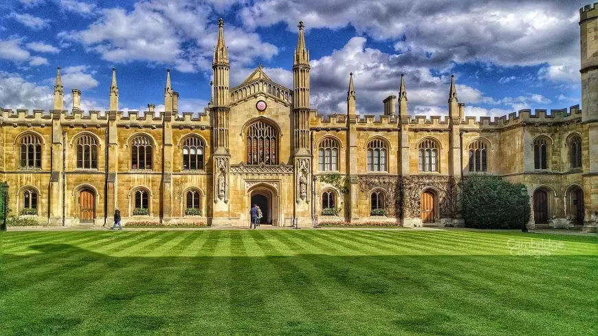 Oxford Centre for Islamic Studies (OCIS) Scholarships in U.K.